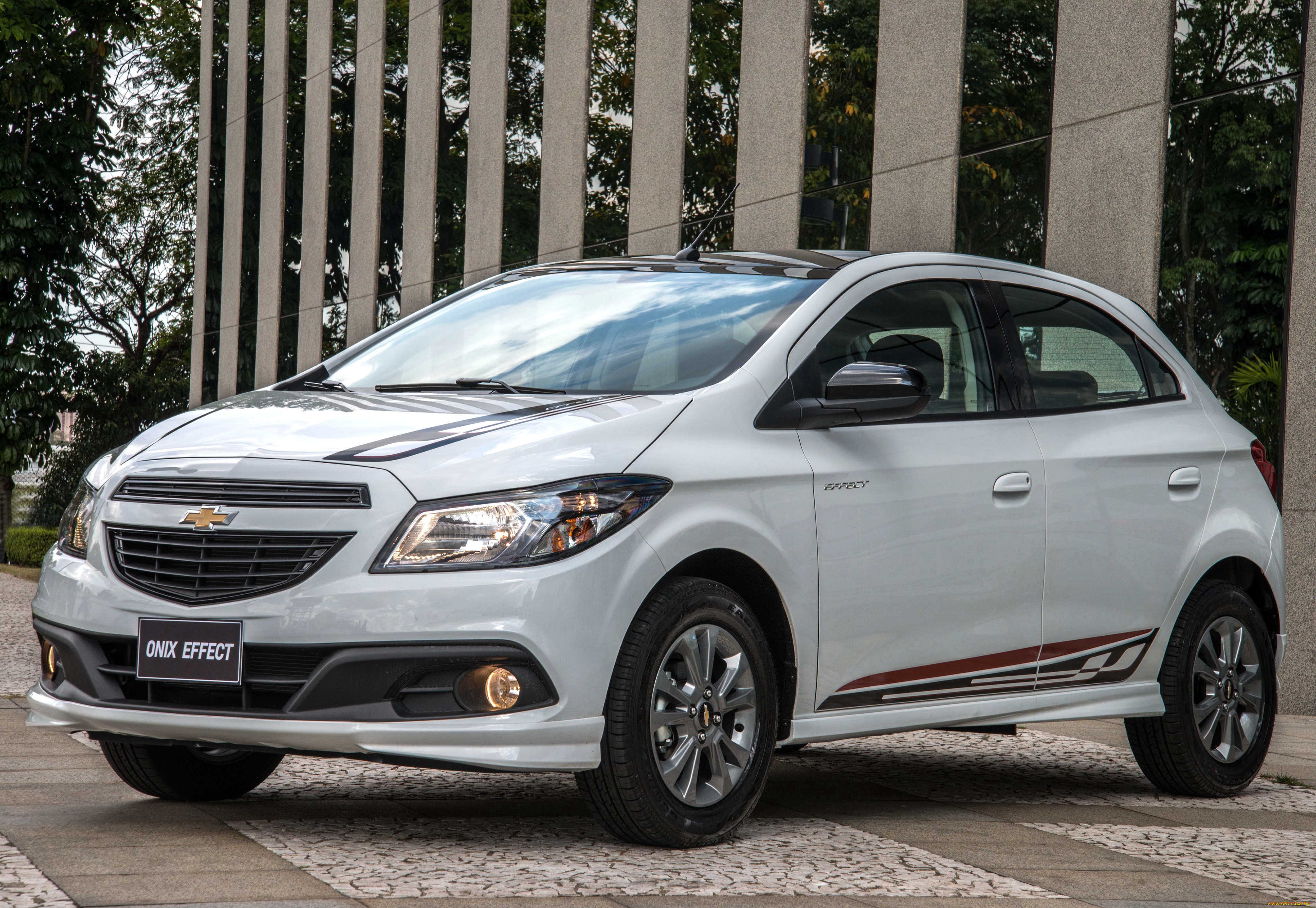 Chevrolet onix фото